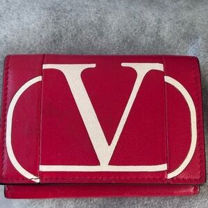 Sold‼️ Valentino Garavani wallet-COA included